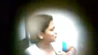 La belle nana a fait film poro une agréable surprise au mec et a accepté de se faire sodomiser