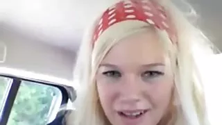 Blonde devant w porno femme rondes
