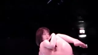 Latina huilée au gros film xl gratuit cul s'est rendue à un mec dans une piscine gonflable