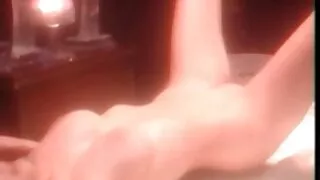 Un homme porno Bdsm baise une machine à sexe blonde film porno francais gratuit streaming attachée
