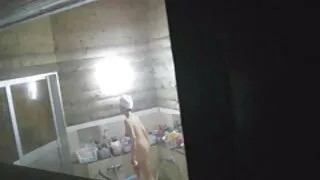 Sexe en famille dans la grande maison de l'oncle et videos pornographiques gratuits de leurs petites-filles